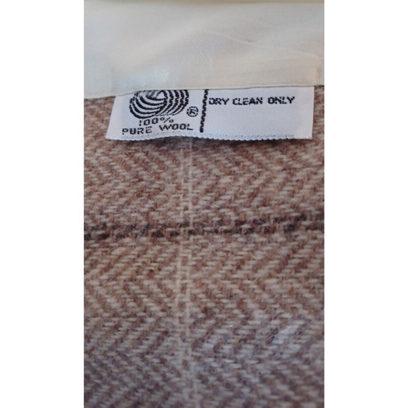 VTG BRECKENRIDGE Women's Wool Blazer and Skirt Size 12 Beige Herringbone pattern - Picture 4 of 12